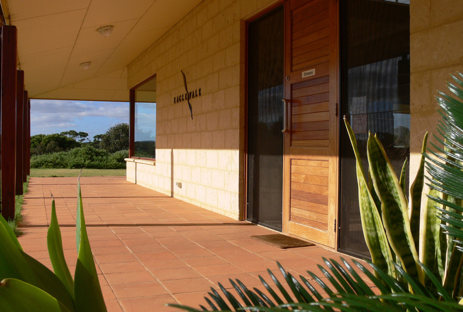 Eagle Vale Winery & Tasting Bar - Image 5